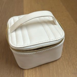 Wolf 1834 Maria small leather jewelry box